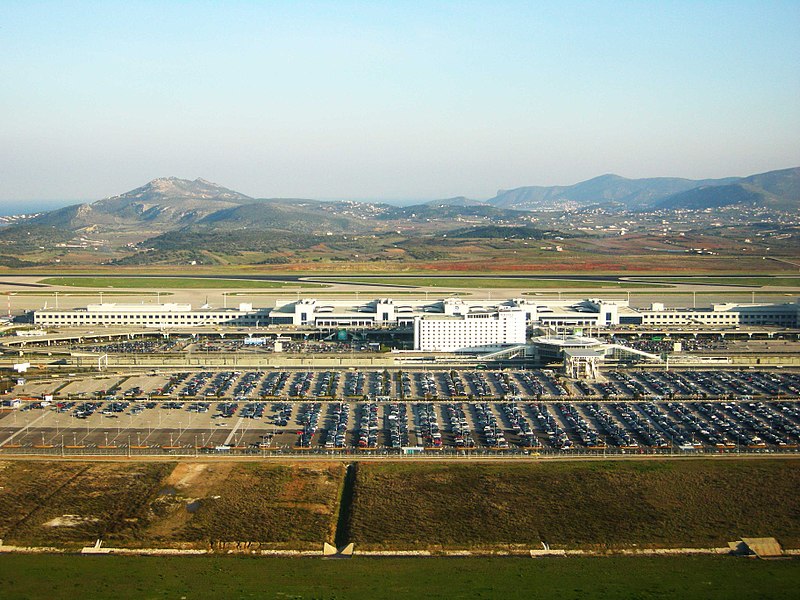 800px-Flughafen.Athen.jpg